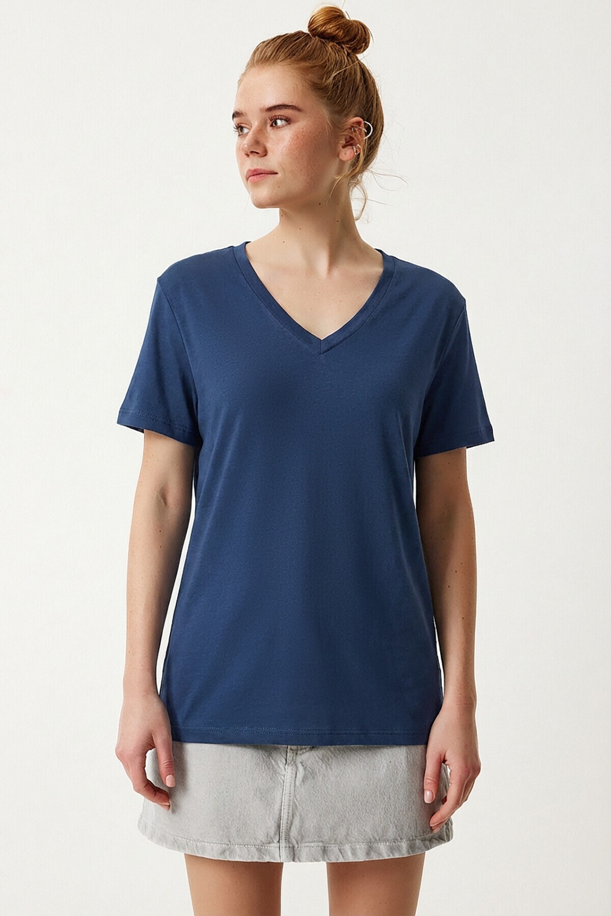 3’lü Paket V Yaka Basic Viskon T-shirt KOYU MAVİ KOYU PEMBE EKRU LRN0069