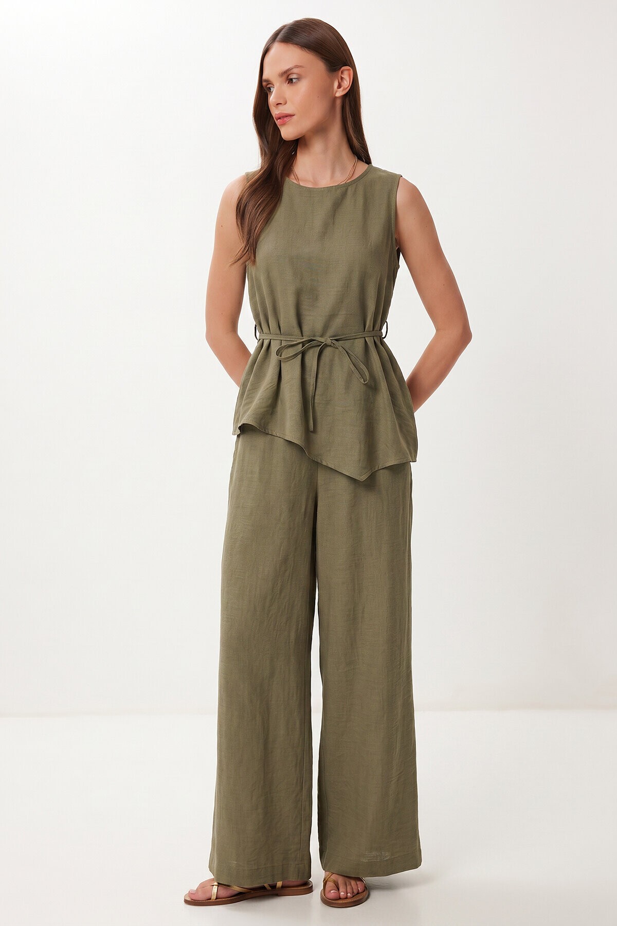 Bağlama Detaylı Asimetrik Keten Takım HAKİ LBY0057