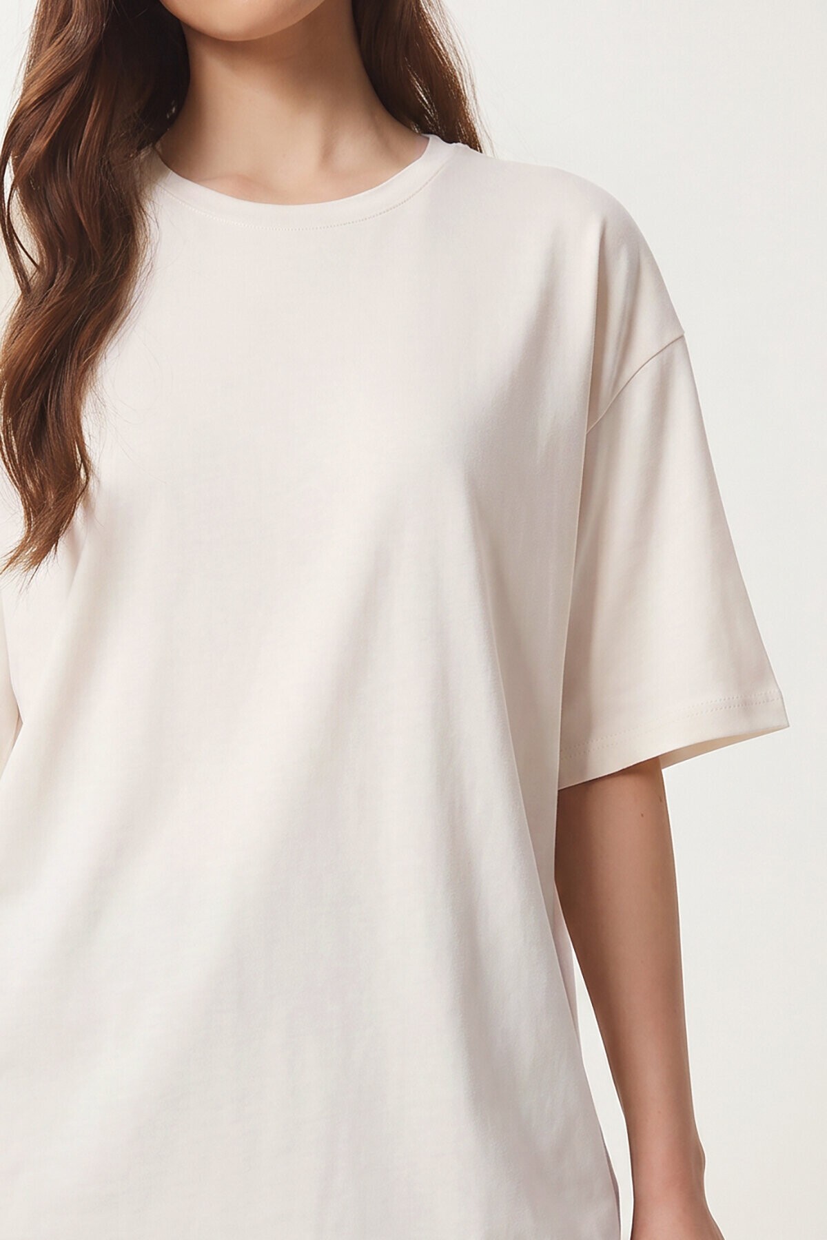 Bisiklet Yaka Oversize Uzun T-shirt EKRU LRN0052