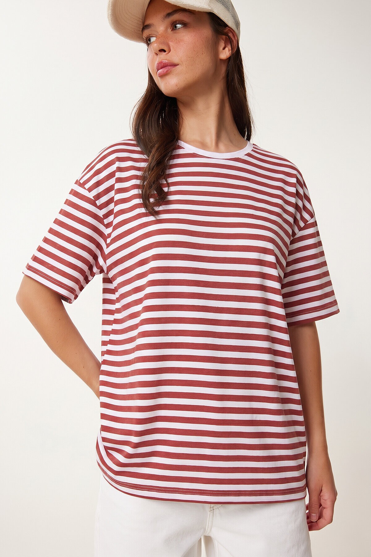 Çizgili Oversize Viskon T-shirt BORDO BEYAZ LRN0041