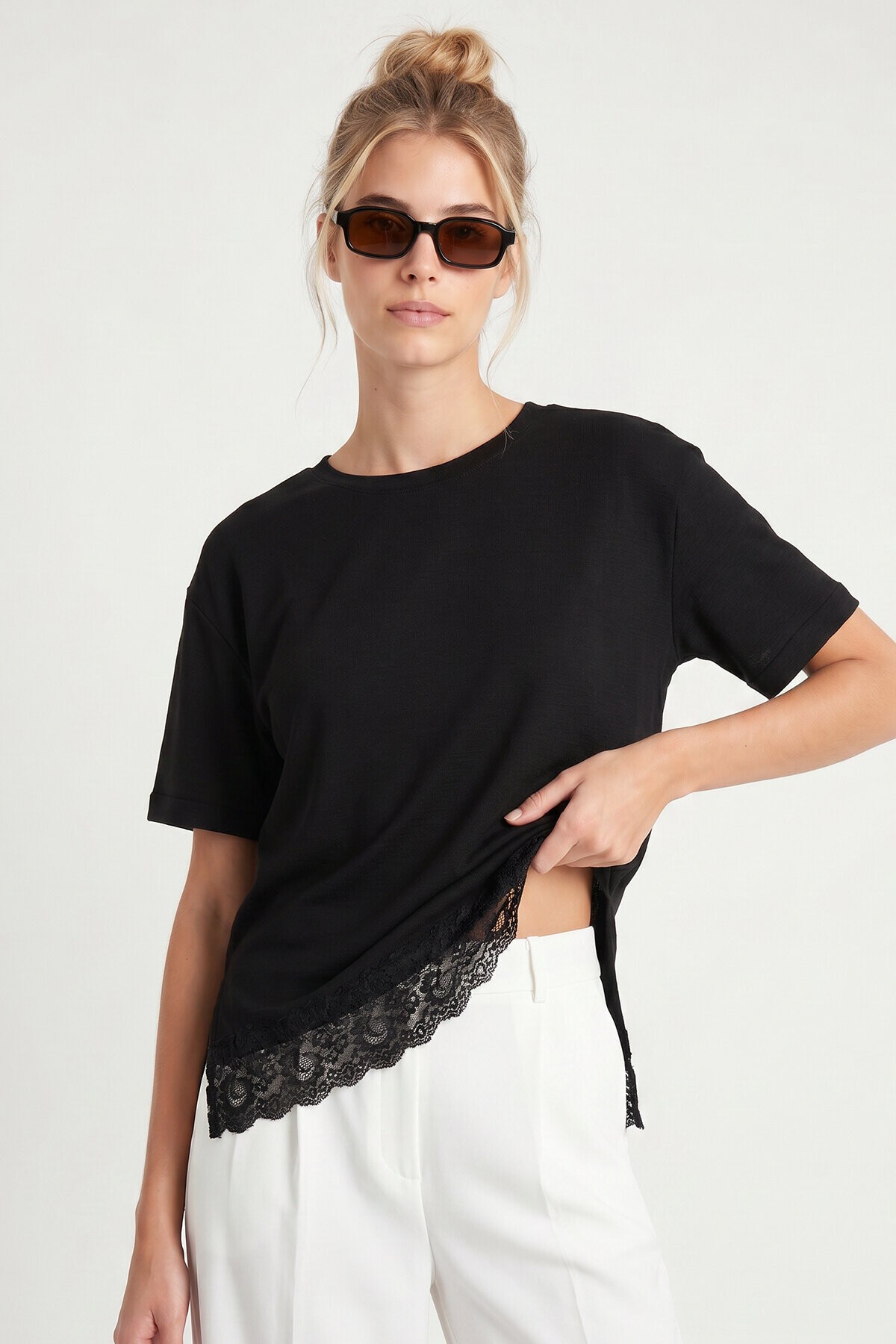 Dantelli Oversize Mevsimlik Triko Bluz SİYAH LYY0146