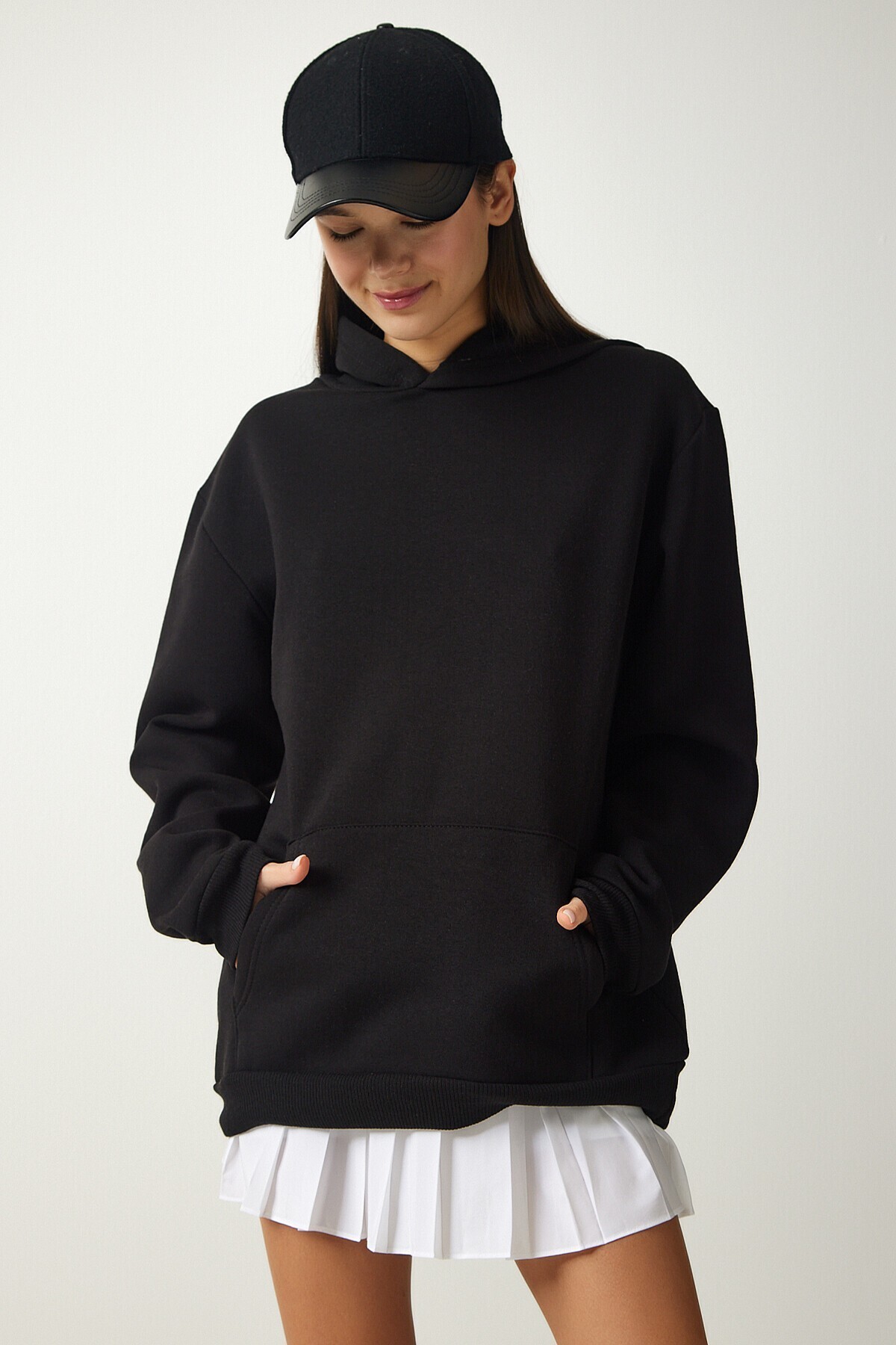 Kapüşonlu Şardonlu Baskılı Sweatshirt SİYAH LOW0032