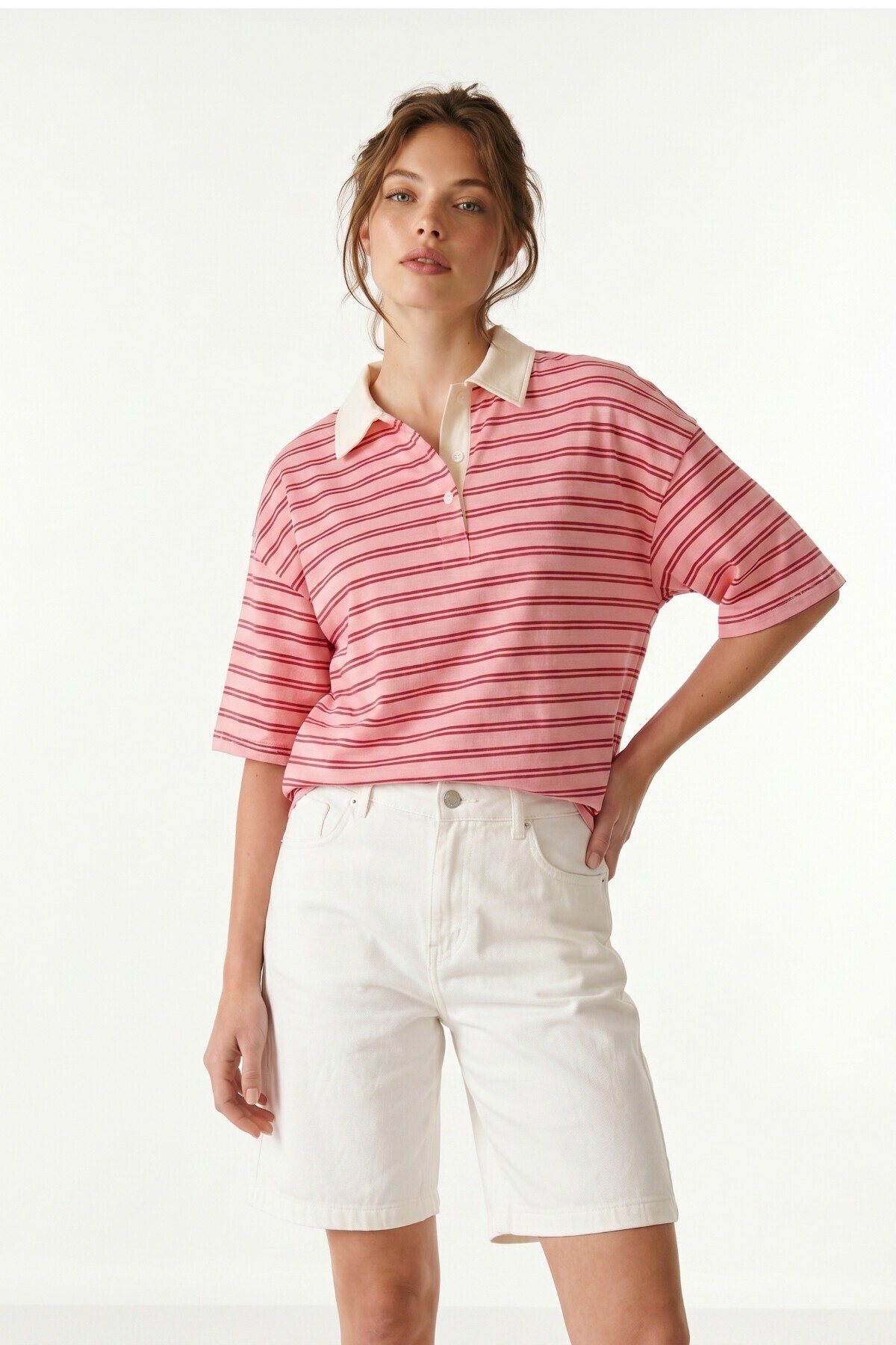 Polo Yaka Çizgili Oversize Örme T-shirt PEMBE LUB0388