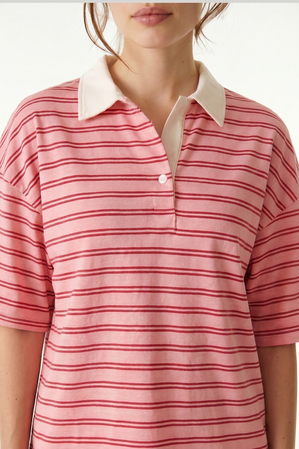 Polo Yaka Çizgili Oversize Örme T-shirt PEMBE LUB0388