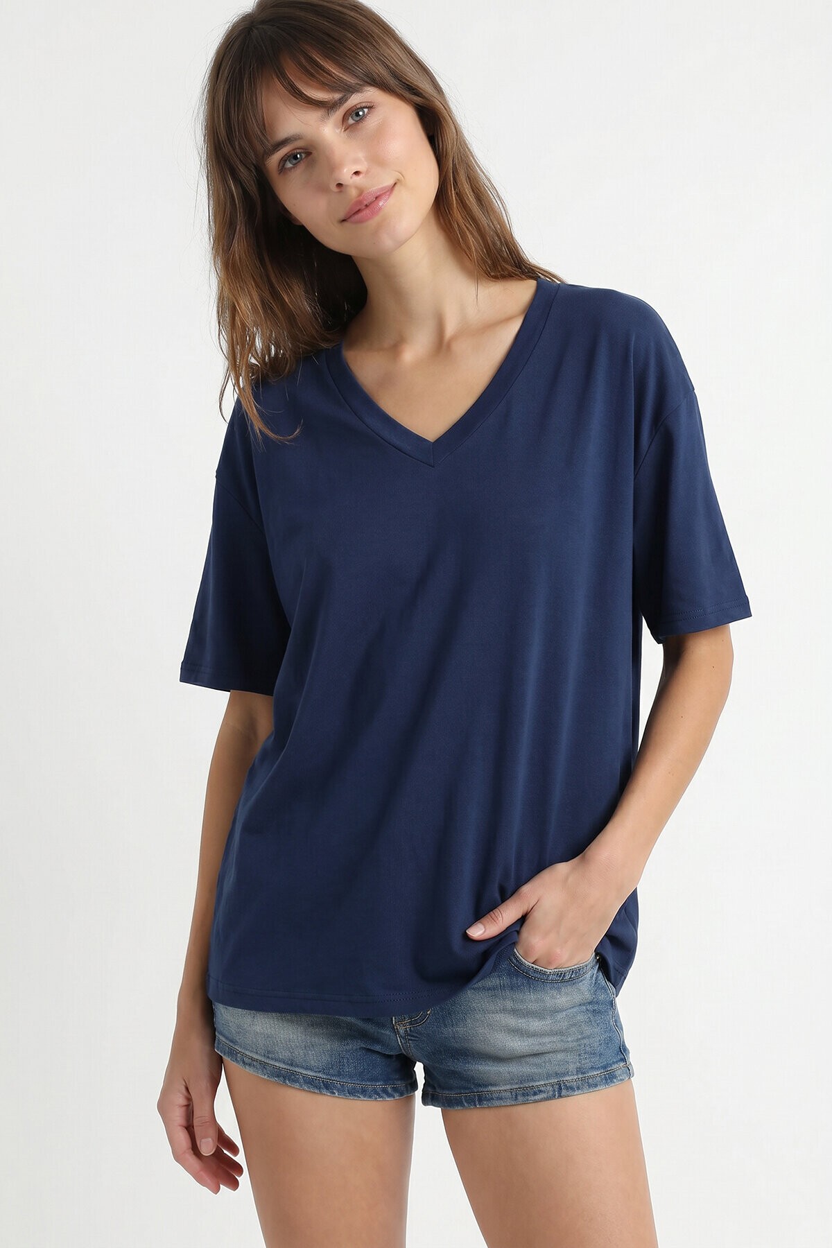 V Yaka Oversize Basic Örme T-shirt LACİVERT LZV0072