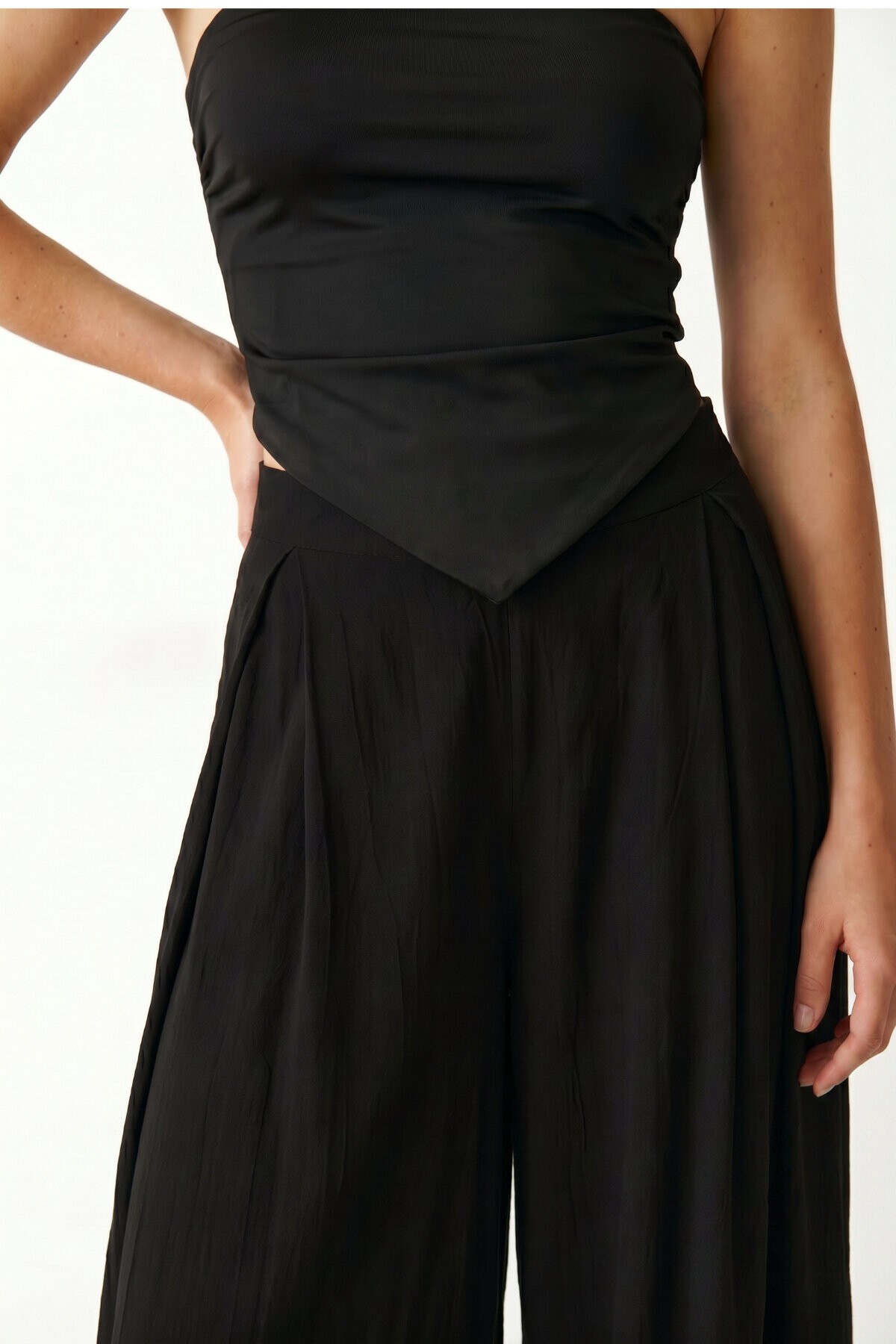 Yırtmaçlı Geniş Ayrobin Pantolon SİYAH LUB0378