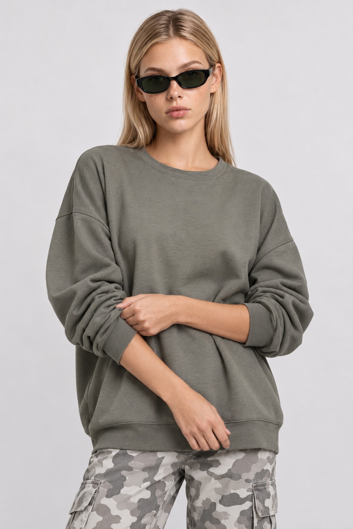 Basic Mevsimlik Modal Sweatshirt HAKİ LEN0026