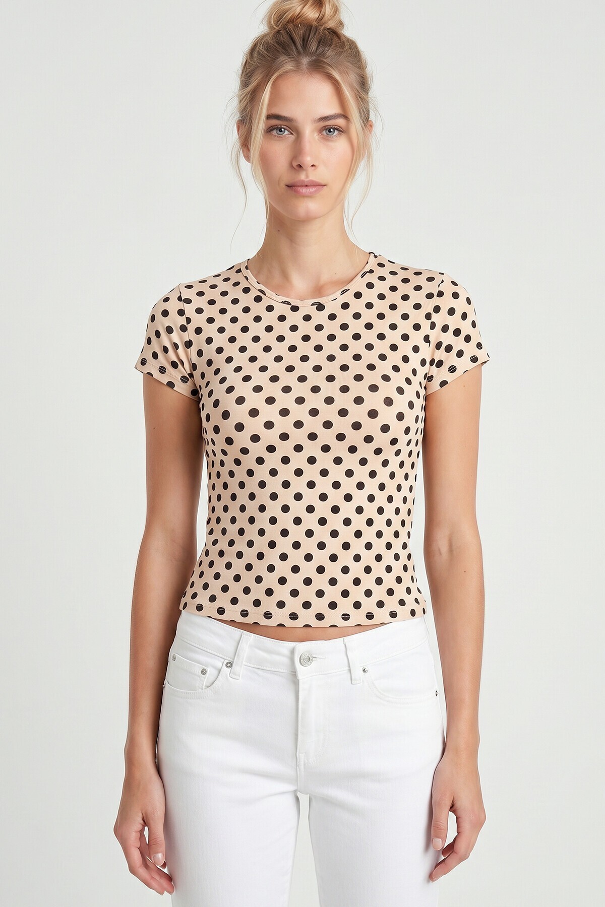 Puantiye Desenli Polyamid T-shirt KREM LZV0083