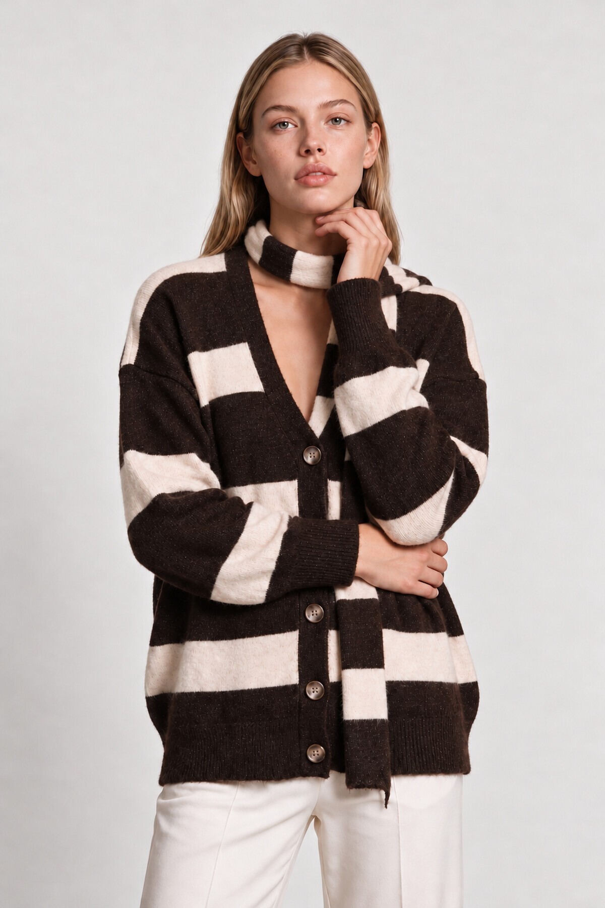 Atkılı Simli Çizgili Oversize Triko Hırka KAHVERENGİ KEMİK LYY0155