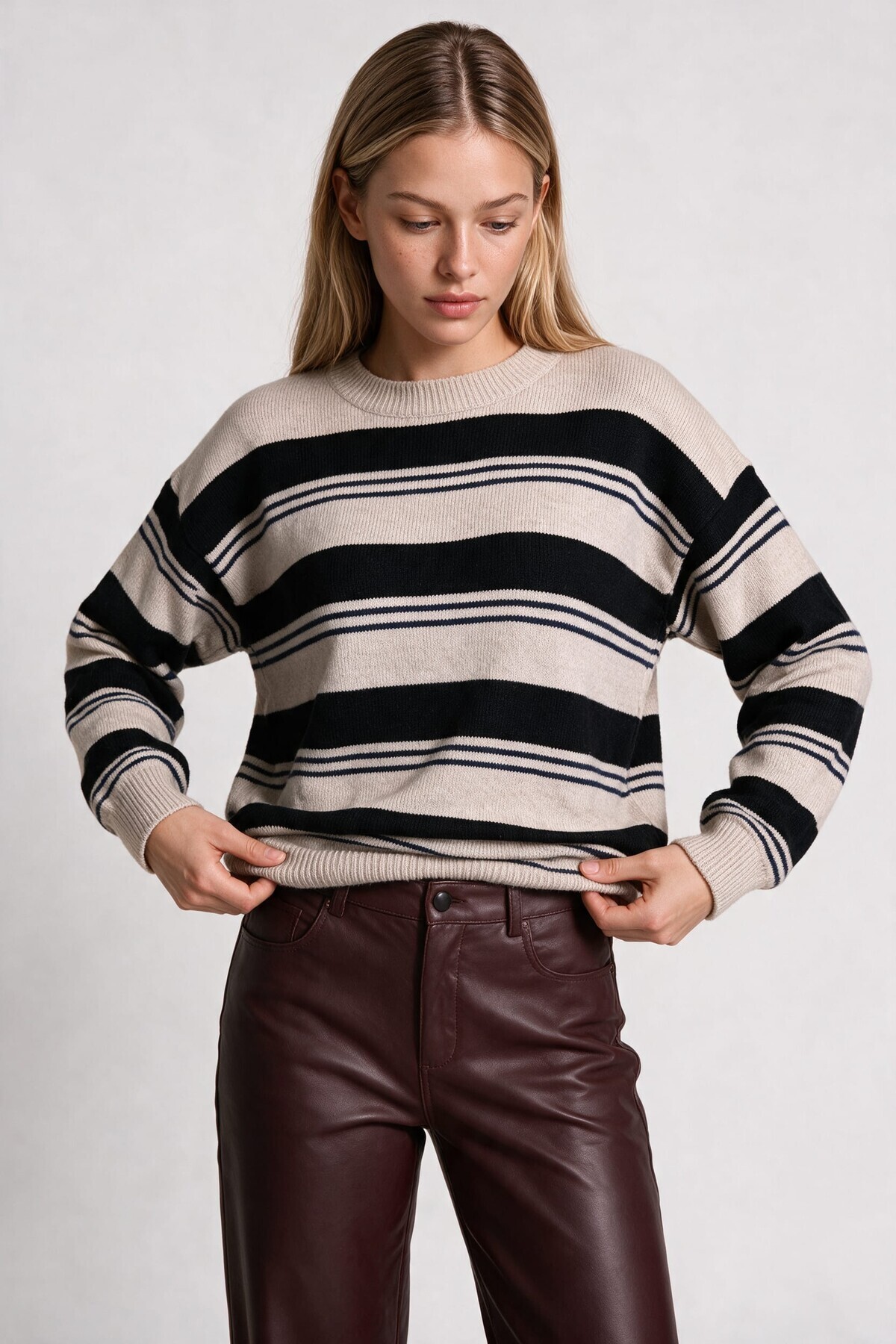 Çizgili Oversize Triko Kazak 4302 TAŞ SİYAH LKİ0076