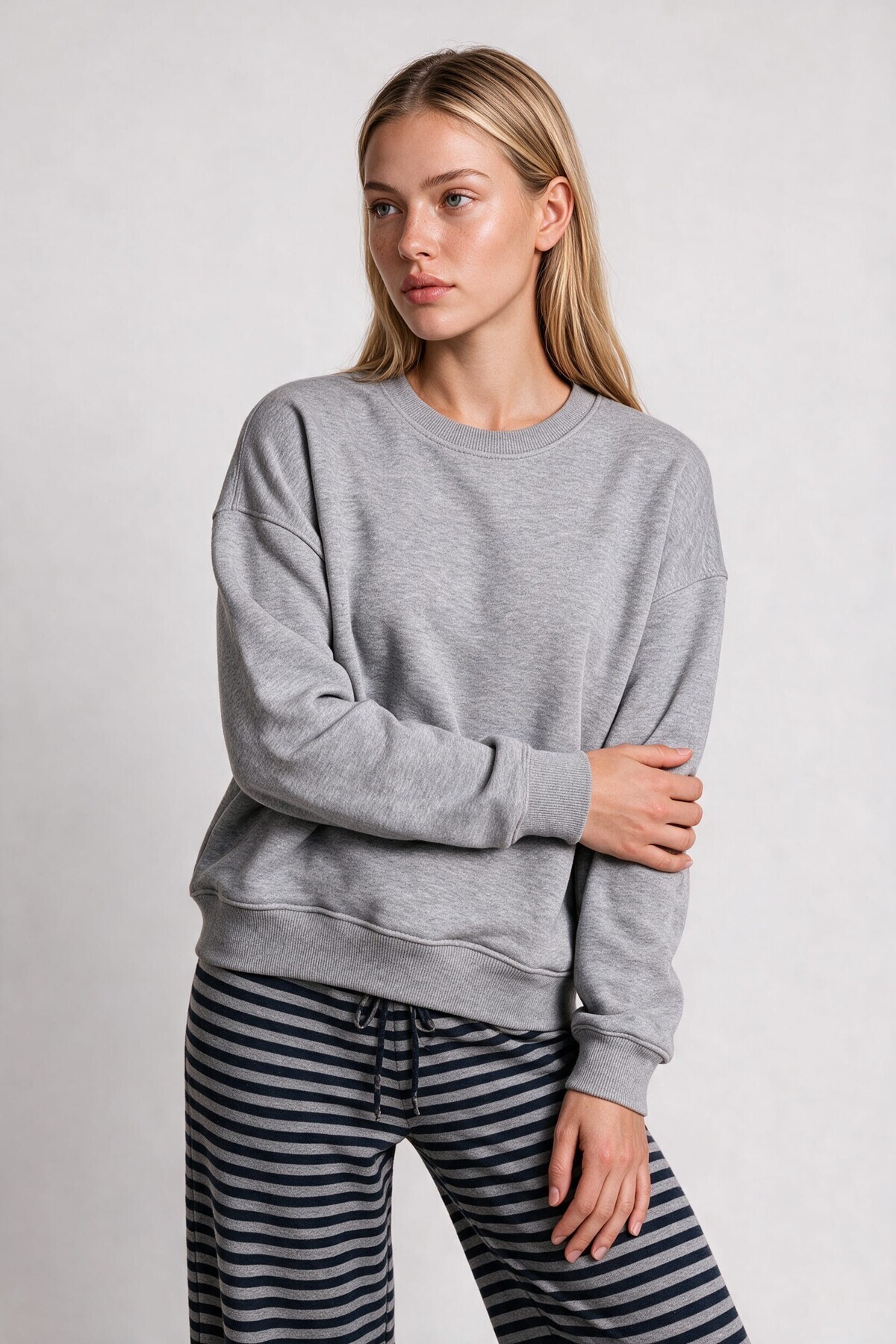 Oversize Şardonlu Basic Sweatshirt GRİ MELANJ LRN0082