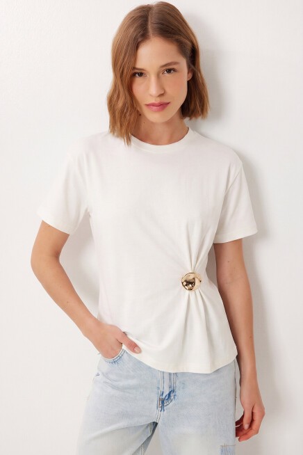 Gold Aksesuarlı Örme T-shirt EKRU LCR0119