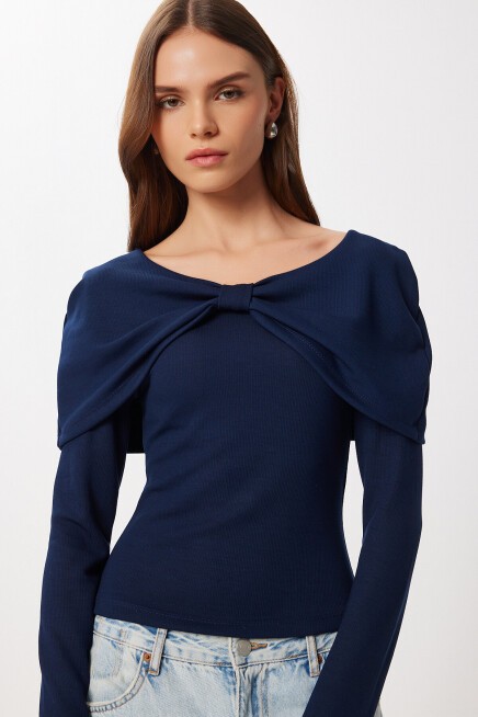 Fiyonk Detaylı Örme Bluz LACİVERT LFW0013