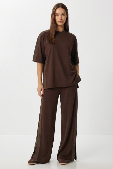 Oversize Yırtmaçlı Paraşüt Garnili Modal Takım KAHVERENGİ LBY0043