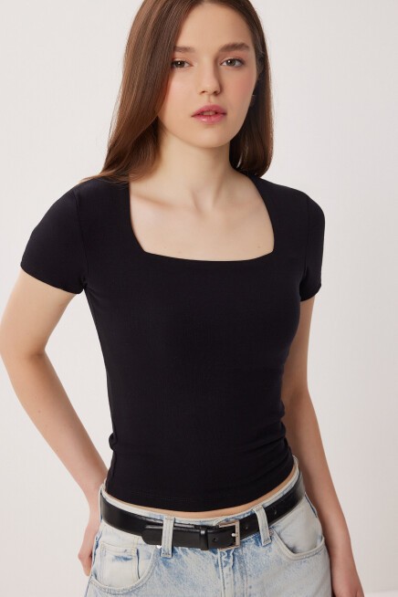Kare Yaka Basic Örme T-shirt SİYAH LDZ0060