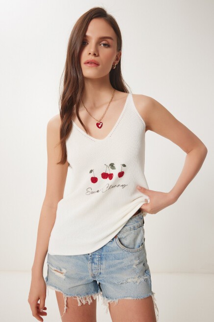 Boncuk Detaylı Baskılı Triko Bluz KEMİK LNS0046