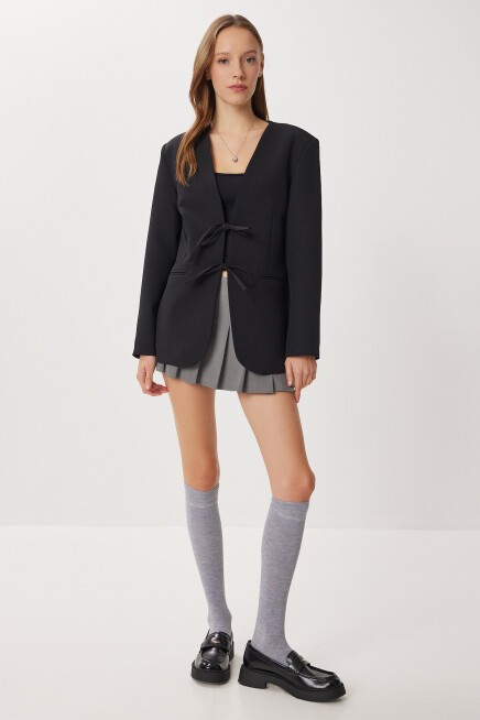 Fiyonk Detaylı Vatkalı Blazer Ceket SİYAH LXA0016