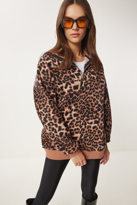 Leopar Desenli Dik Yaka Şardonlu Sweatshirt BİSKÜVİ SİYAH LDP0025