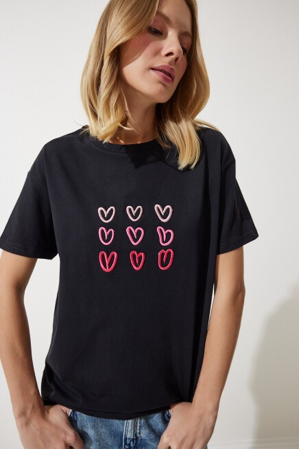 Kalp Nakışlı Pamuklu T-shirt SİYAH LMP0001