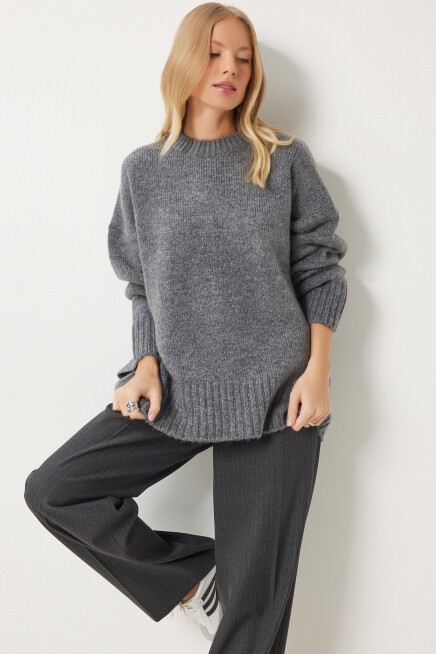 Yumuşak Dokulu Oversize Triko Kazak ANTRASİT LPF0063
