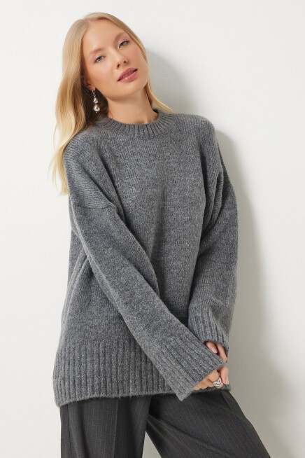Yumuşak Dokulu Oversize Triko Kazak ANTRASİT LPF0063