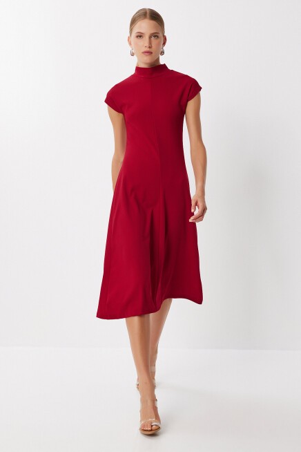 Dik Yaka Kloş Midi Örme Elbise BORDO LUB0223