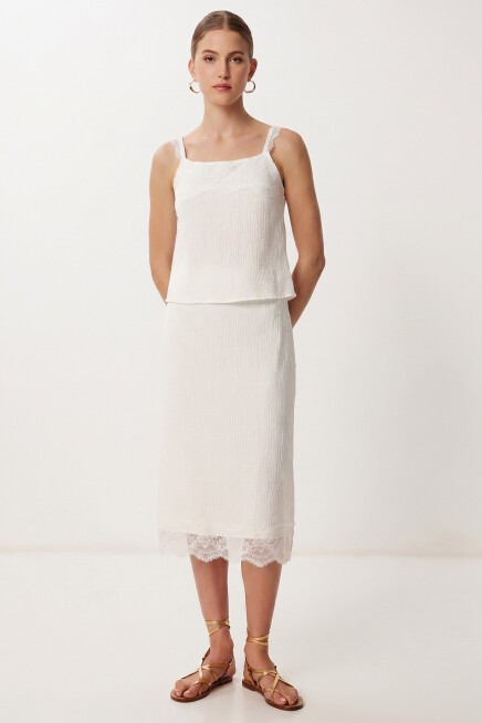 Dantel Detaylı Müslin Alt-Üst Takım BEYAZ LGX0012