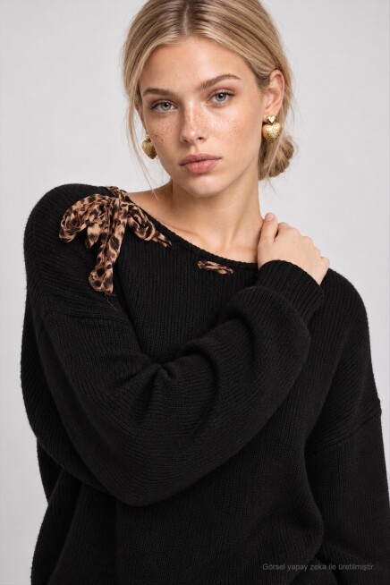 Fular Detaylı Oversize Triko Kazak SİYAH LKR0001