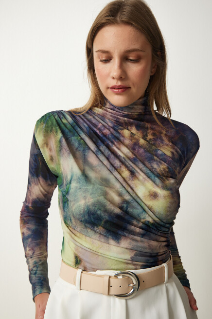 DRAPELİ DİK YAKA SANDY BLUZ