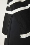 Balıkçı Yaka Oversize Çizgili Triko Kazak KEMİK SİYAH LBV0021