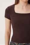 Kare Yaka Basic Örme T-shirt KAHVERENGİ LDZ0060