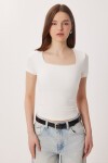 Kare Yaka Basic Örme T-shirt KEMİK LDZ0060