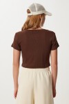 Ayıcık Nakışlı Fitilli Örme Crop T-shirt KAHVERENGİ LZH0015