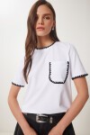 Kontrast Şertili Örme T-shirt BEYAZ LTP0013